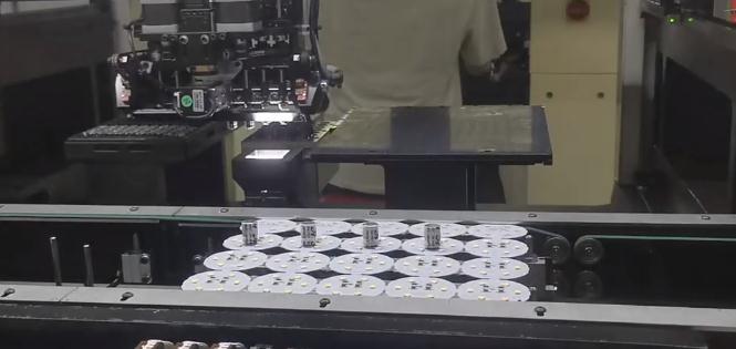 DOB貼片機(jī)，SMT貼片機(jī)，全自動(dòng)貼片機(jī)HCT-DOB800L